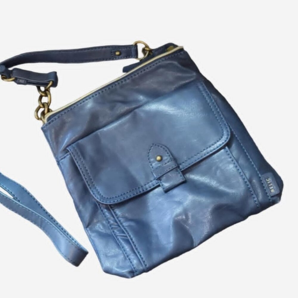 Relic Crossbody Bag Blue Purse Handbag Coastal Grandma